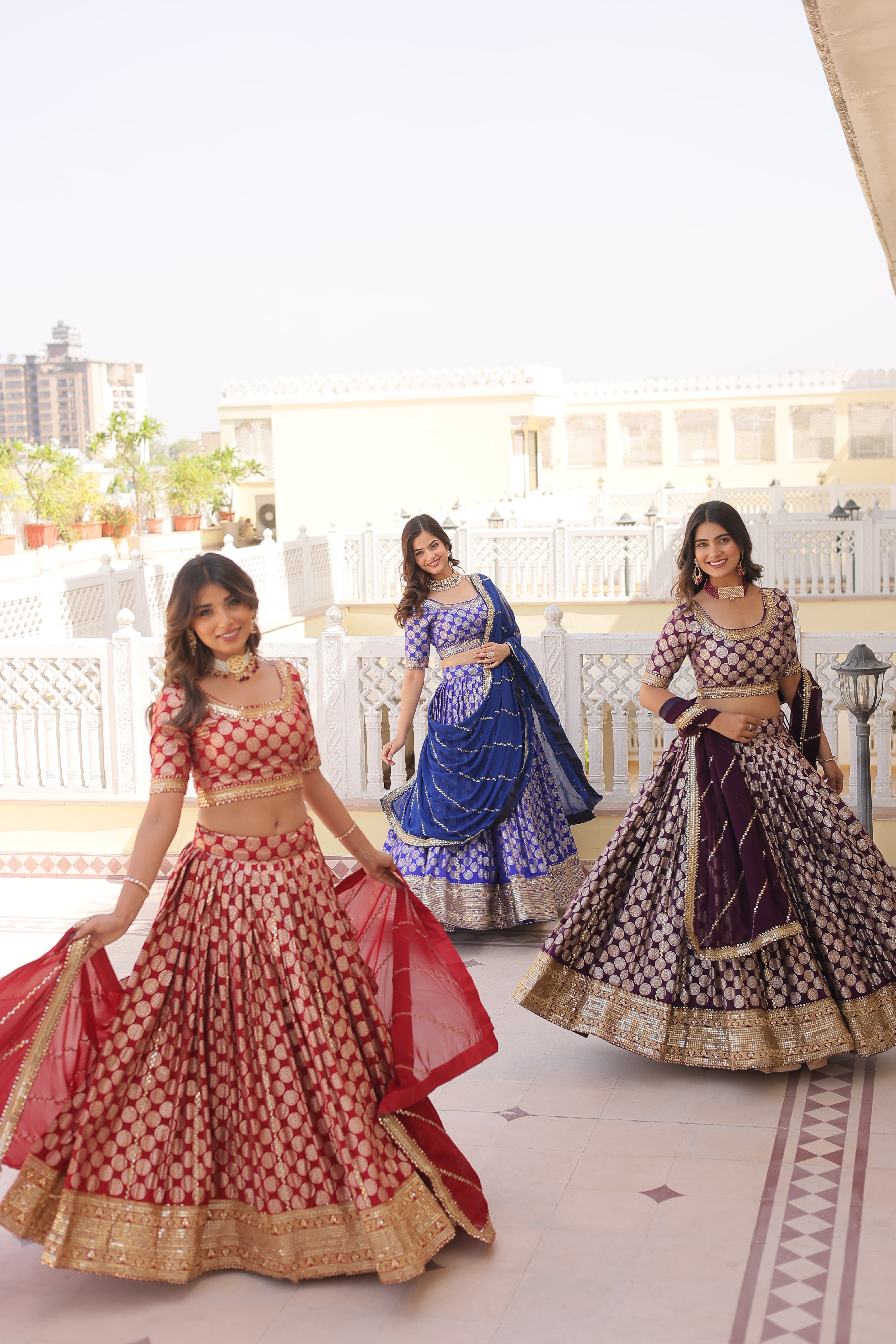 This Attractive Party Wear Silk Lehenga choli has a Regular-fit and is Made From High-Grade Fabrics And Yarn